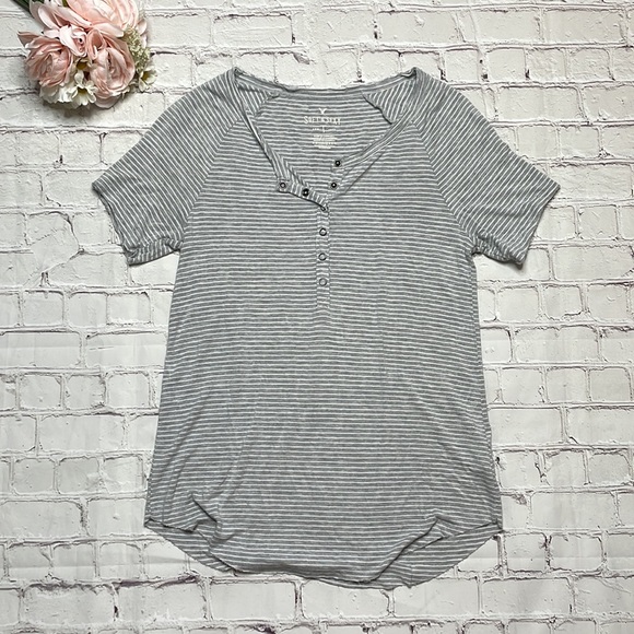 American Eagle Soft & Sexy Striped Tee - Picture 3 of 6